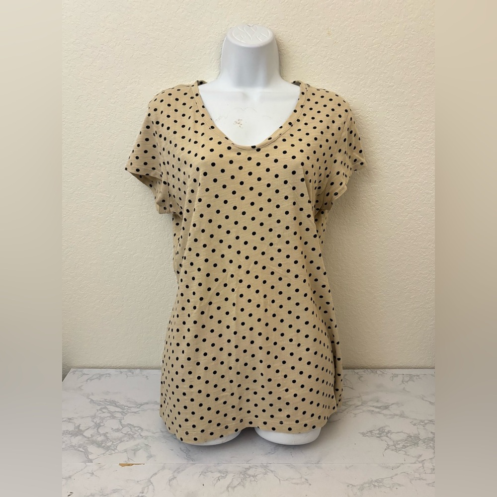style and co sport the essential tee Tan Polka Dots Womens  PL Pullover Top